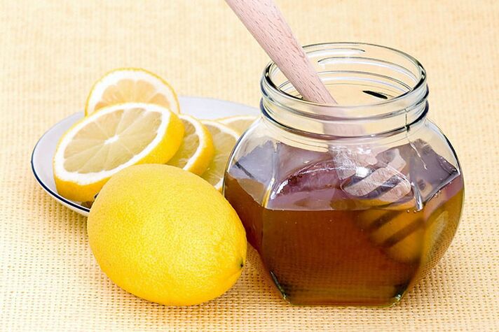 Citron et miel sont les ingrédients d'un masque qui éclaircit et raffermit parfaitement la peau du visage